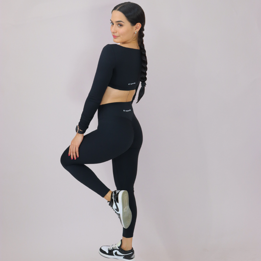 Set conjunto power Leggins y top corto- power Black