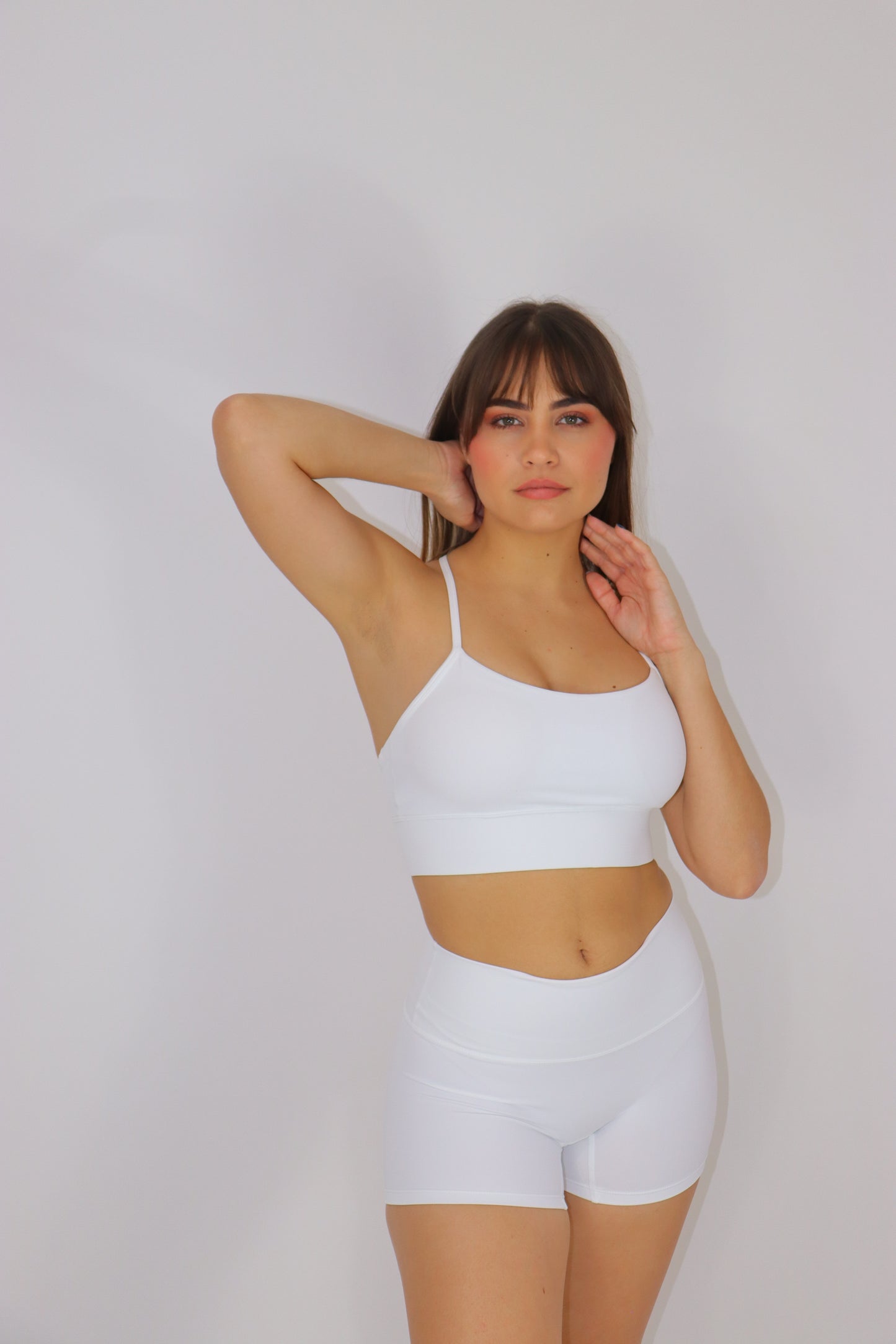 SET FLOW TOP Y SHORT - White